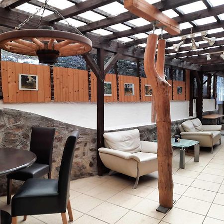 Haus Waldeck Apartman Furtwangen Kültér fotó