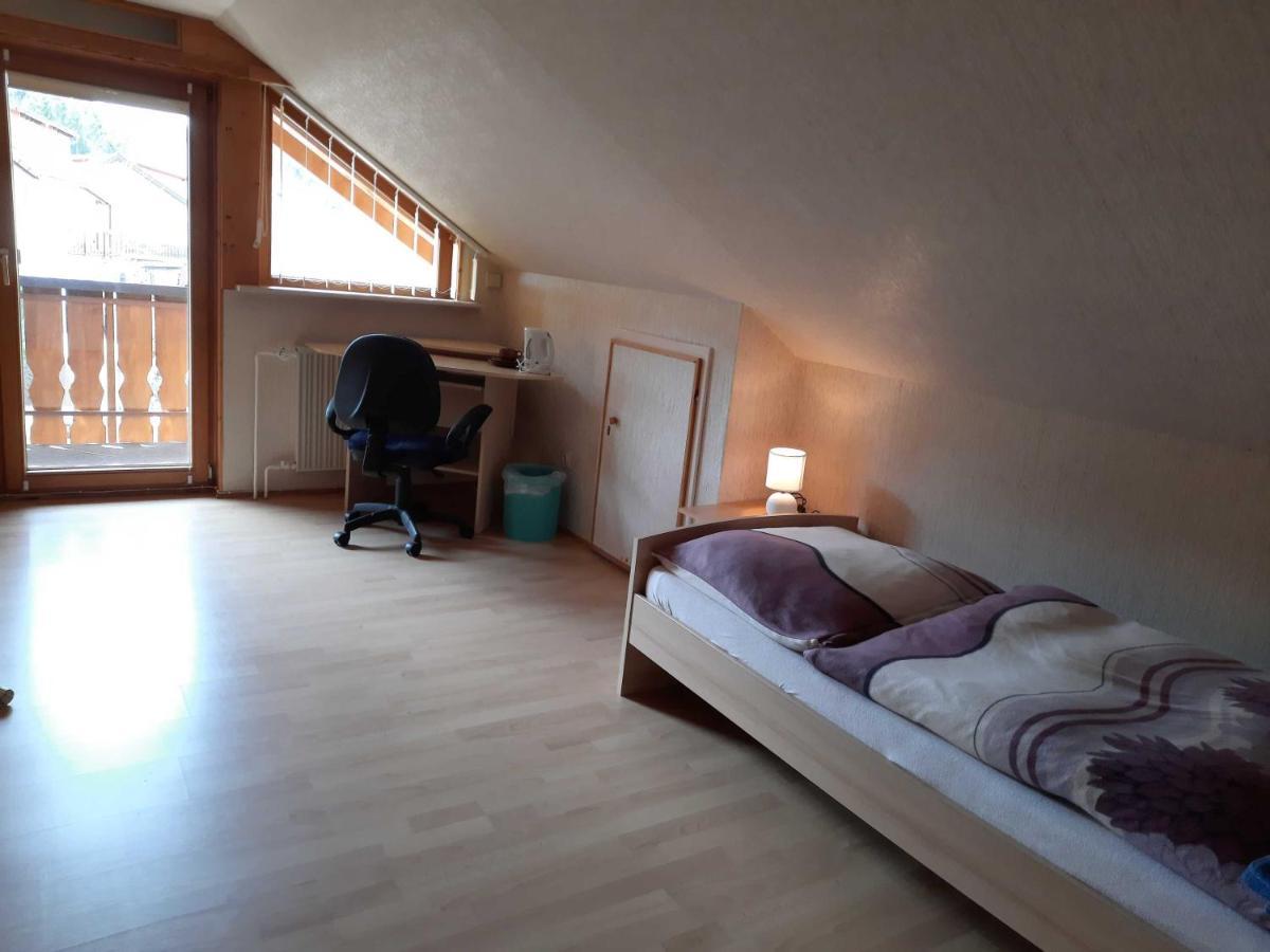 Haus Waldeck Apartman Furtwangen Kültér fotó