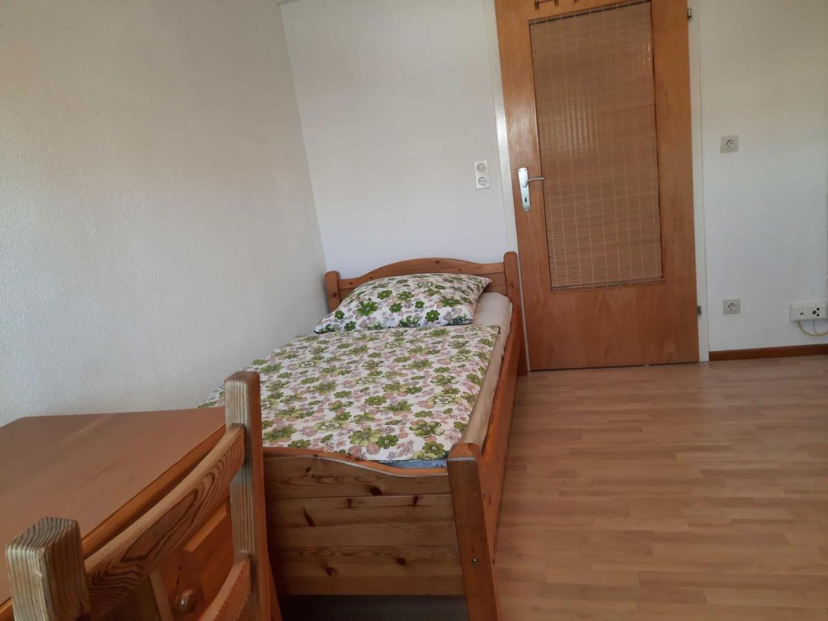Haus Waldeck Apartman Furtwangen Kültér fotó